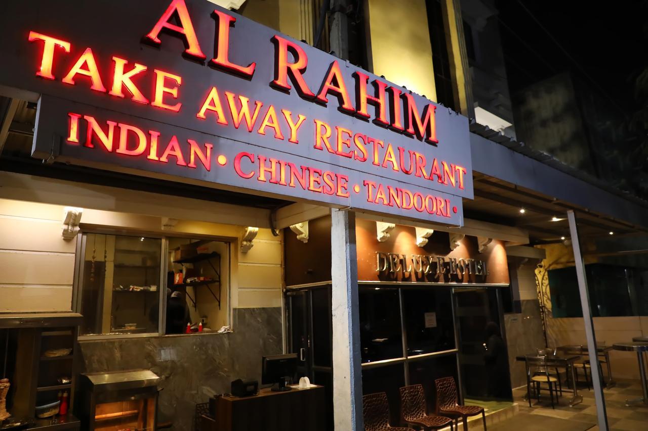 Deluxe Hotel Chennai Bagian luar foto